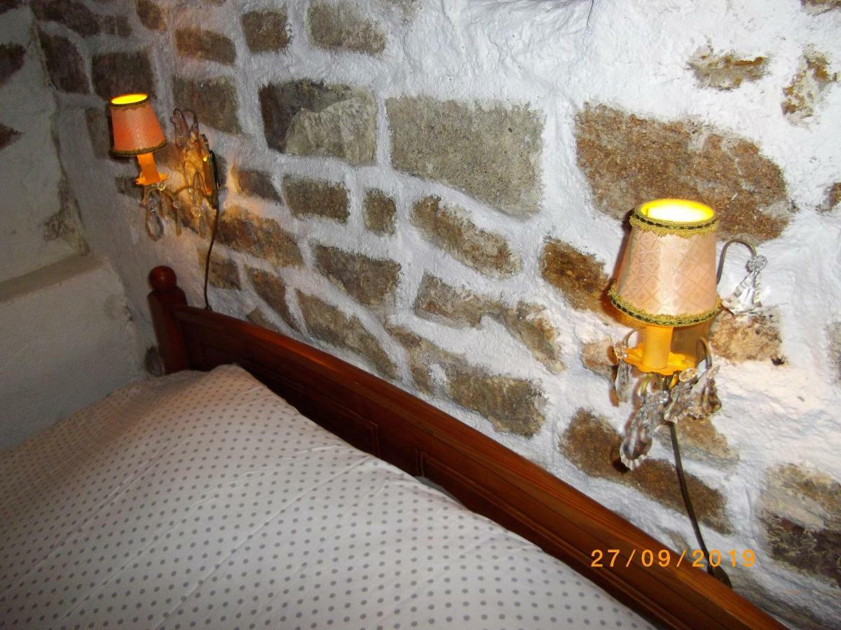 Dependance Du Moulin Galuzot Bed & Breakfast Saint-Vallier  Exterior photo