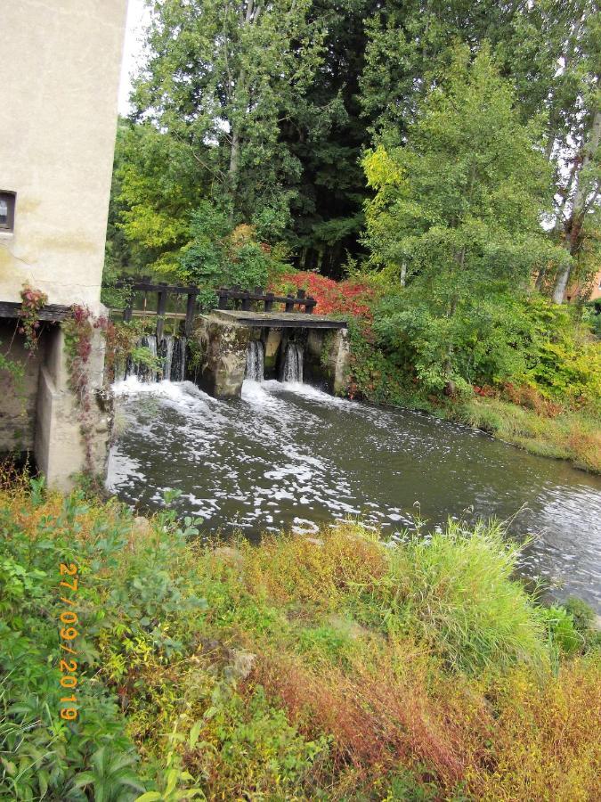 Dependance Du Moulin Galuzot Bed & Breakfast Saint-Vallier  Exterior photo